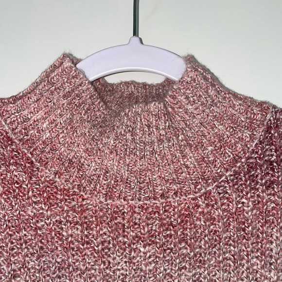 CYNTHIA ROWLEY | Ambre Striped Pink Turtleneck Sweater Size Small B41 - Picture 4 of 9